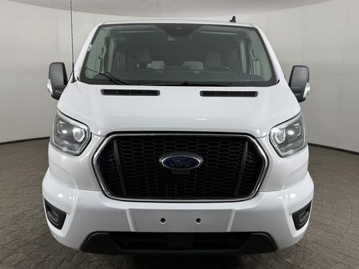 Oxford White 2023 Ford Transit-350 XLT