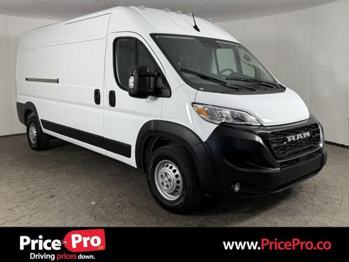 Bright White Clearcoat 2026 RAM ProMaster 2500 Tradesman