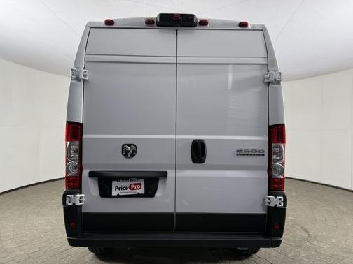Bright White Clearcoat 2026 RAM ProMaster 2500 Tradesman