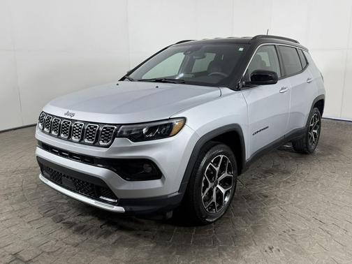 Silver Zynith Metallic Clearcoat 2025 Jeep Compass Limited