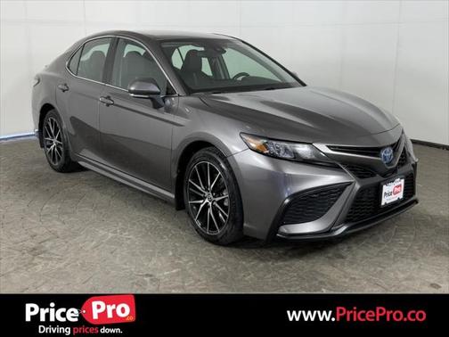 2024 Toyota Camry Hybrid SE