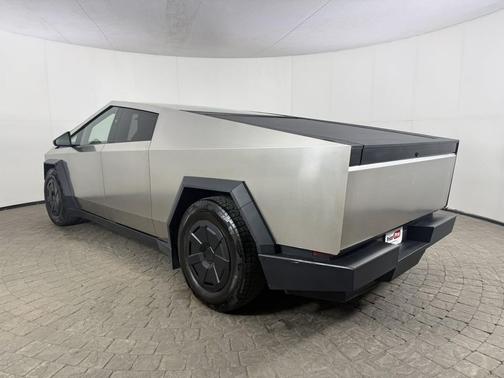 2025 Tesla Cybertruck All-Wheel Drive