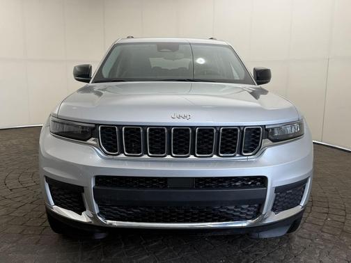 Silver Zynith 2022 Jeep Grand Cherokee L Laredo