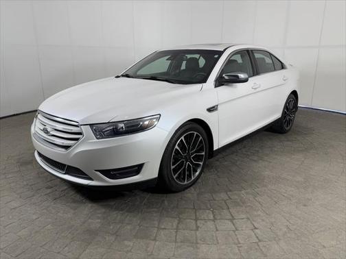 2019 Ford Taurus Limited