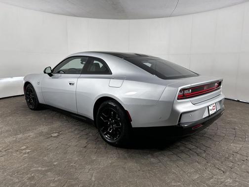 Triple Nickel 2025 Dodge Charger Daytona R/T
