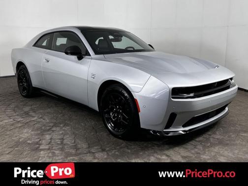 Triple Nickel 2025 Dodge Charger Daytona R/T