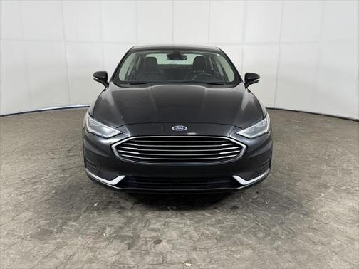 2020 Ford Fusion SEL