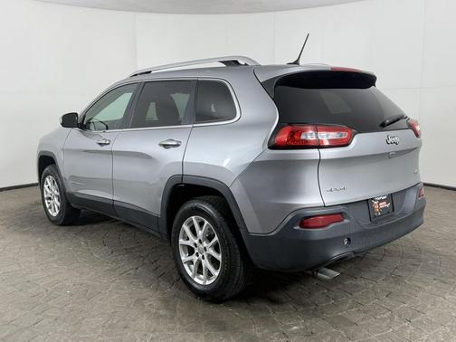 Billet Silver Metallic Clearcoat 2017 Jeep Cherokee Latitude