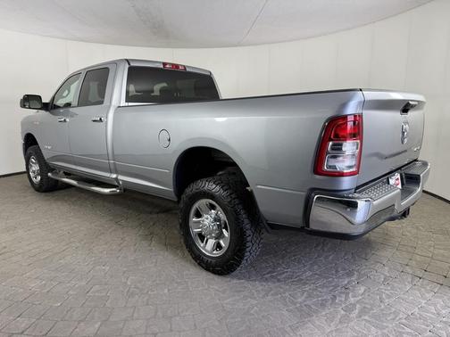 Billet Silver Metallic Clearcoat 2022 RAM 2500 Tradesman 4x4 Crew Cab 8' Box