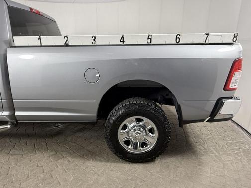 Billet Silver Metallic Clearcoat 2022 RAM 2500 Tradesman 4x4 Crew Cab 8' Box