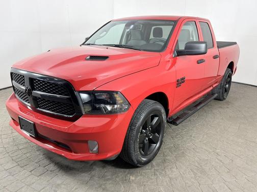 Flame Red Clearcoat 2022 RAM 1500 Classic Express