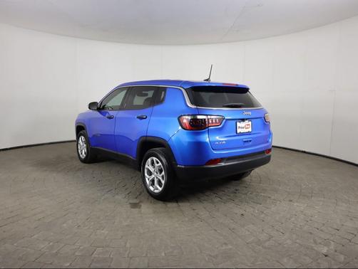 2024 Jeep Compass Sport