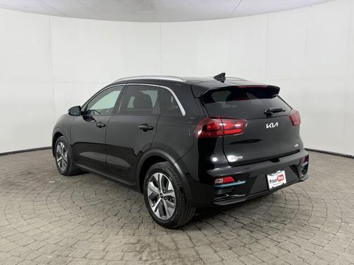 2022 Kia Niro EV EX