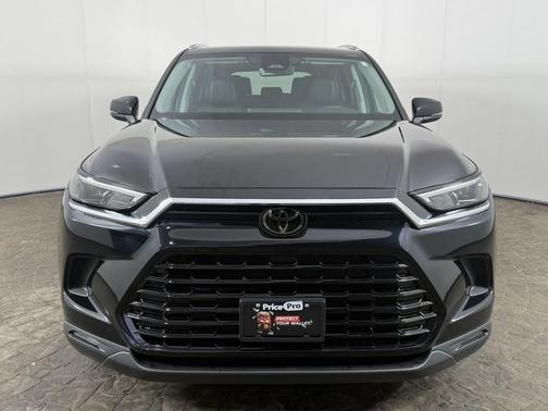 Midnight Black Metallic 2024 Toyota Grand Highlander XLE