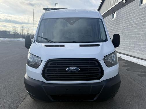 2017 Ford Transit-250 Base
