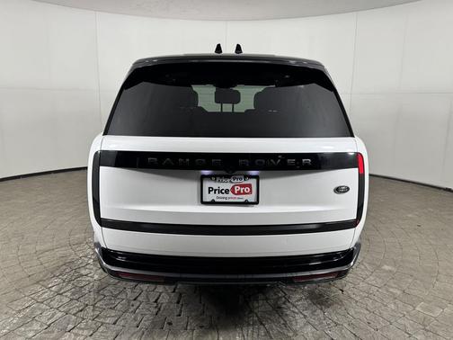2023 Land Rover Range Rover SE P400 w/Nav/Pano Roof
