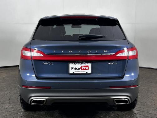Allure Blue Metallic 2016 Lincoln MKX Reserve
