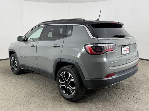 Sting-Gray Clearcoat 2023 Jeep Compass Limited