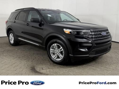 2024 Ford Explorer XLT w/Tow Pkg