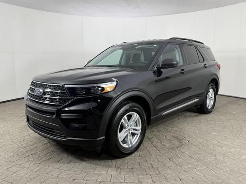 2024 Ford Explorer XLT w/Tow Pkg