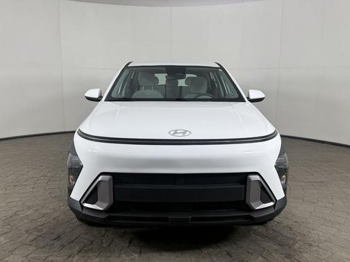 2024 Hyundai KONA SE AWD