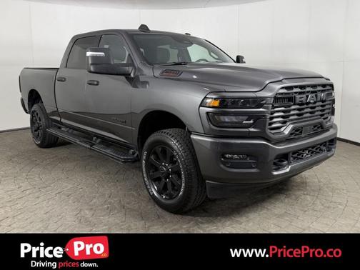 Granite Crystal Metallic Clearcoat 2025 RAM 2500 Big Horn 4x4 Crew Cab w/Night Edition