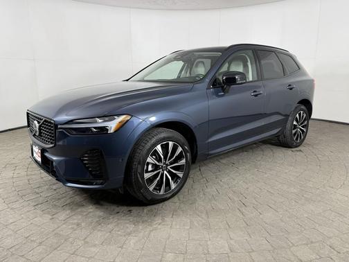 2025 Volvo XC60 Plus