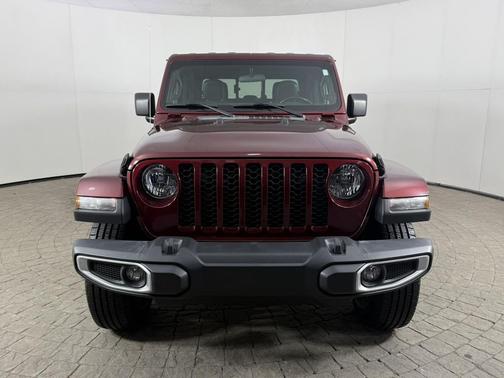 2021 Jeep Gladiator Sport S