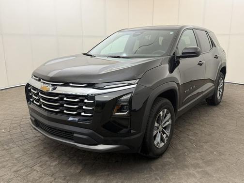 Mosaic Black Metallic 2025 Chevrolet Equinox 1LT