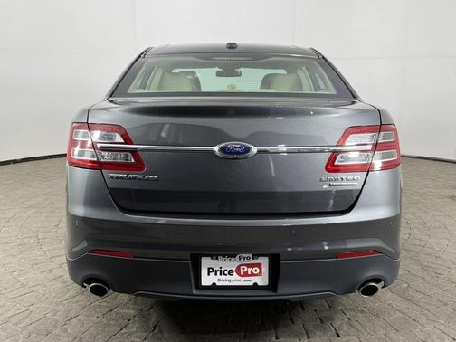 Magnetic Metallic 2018 Ford Taurus Limited FWD