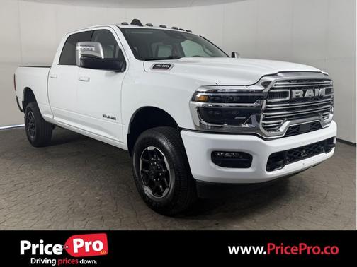 Bright White Clearcoat 2026 RAM 2500 Laramie 4x4 Crew Cab 6'4 Box