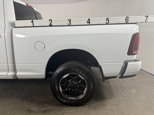 Bright White Clearcoat 2026 RAM 2500 Laramie 4x4 Crew Cab 6'4 Box