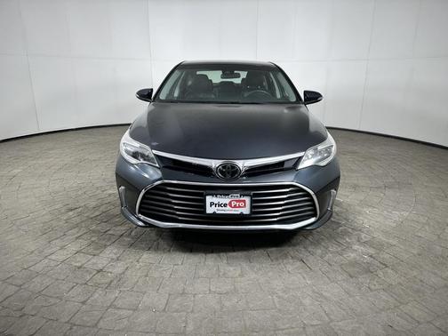 2018 Toyota Avalon XLE