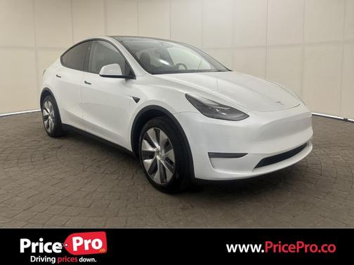 2024 Tesla Model Y Long Range AWD