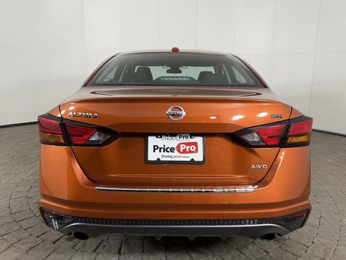 2021 Nissan Altima 2.5 SR AWD