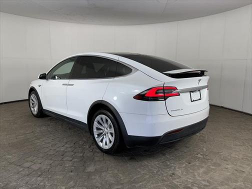 2016 Tesla Model X 75D