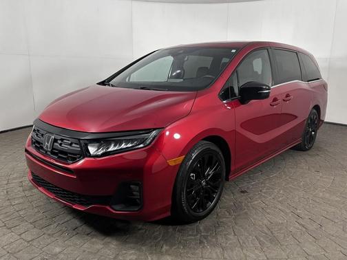 Radiant Red Metallic II 2025 Honda Odyssey Sport-L Auto