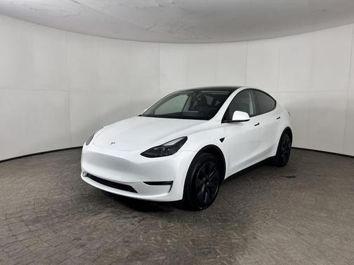 2024 Tesla Model Y Long Range Dual Motor All-Wheel Drive