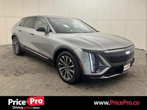2025 Cadillac LYRIQ Sport