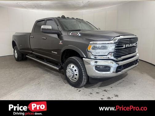 2022 RAM 3500 Laramie 4x4 Crew Cab DRW Diesel