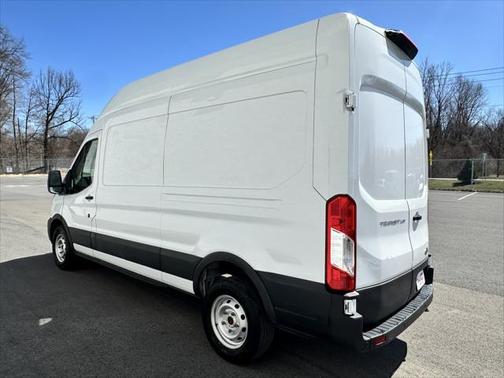 2023 Ford Transit-250 Base