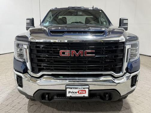2022 GMC Sierra 2500 Pro