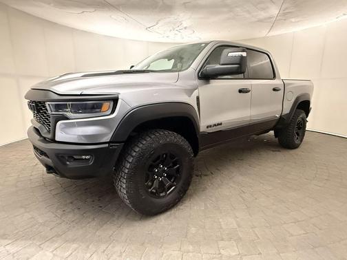 2025 RAM 1500 RHO 4x4 Crew Cab **ONLY 89 Miles**