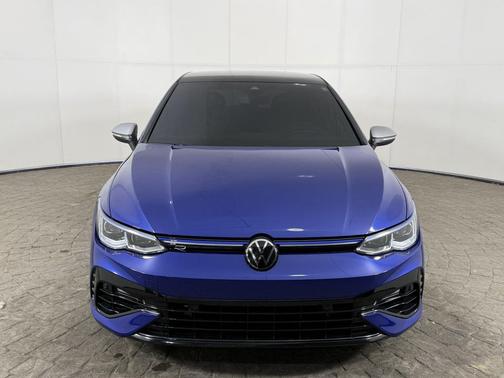 Lapiz Blue Metallic 2024 Volkswagen Golf R 2.0T Manual