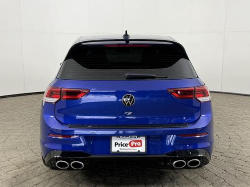 Lapiz Blue Metallic 2024 Volkswagen Golf R 2.0T Manual