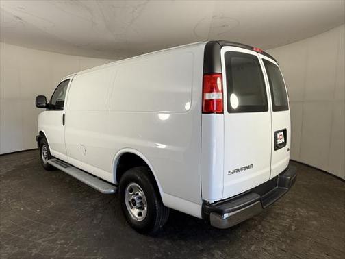 2022 GMC Savana 2500 Work Van