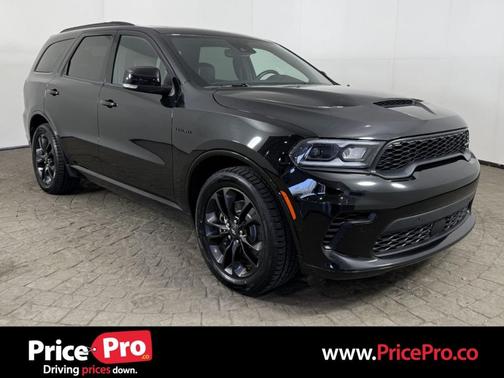 DB Black 2024 Dodge Durango R/T Plus AWD