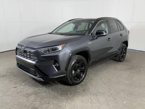 2021 Toyota RAV4 Hybrid SE