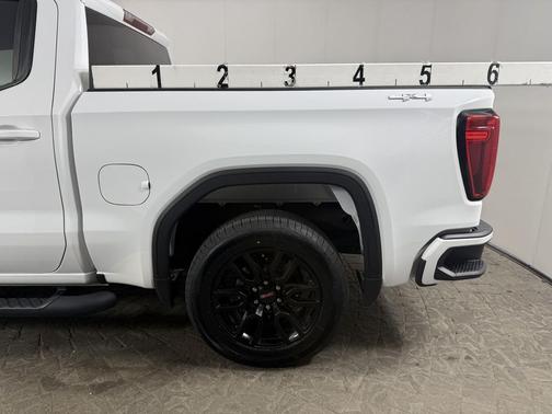 Summit White 2022 GMC Sierra 1500 Elevation