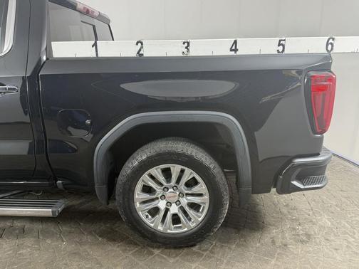Onyx Black 2023 GMC Sierra 1500 Denali